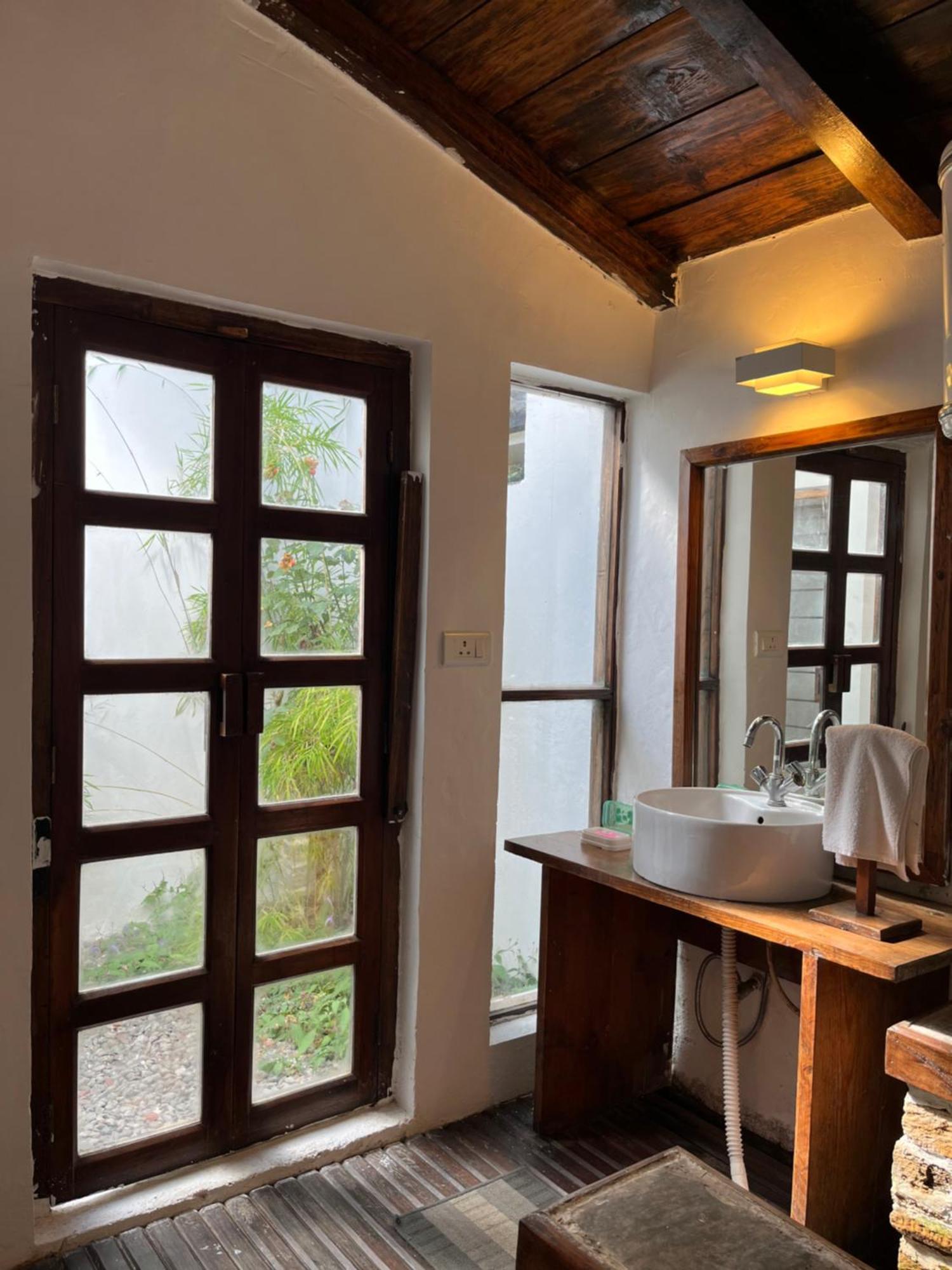 Dunagiri Retreat Dwarahat Екстериор снимка