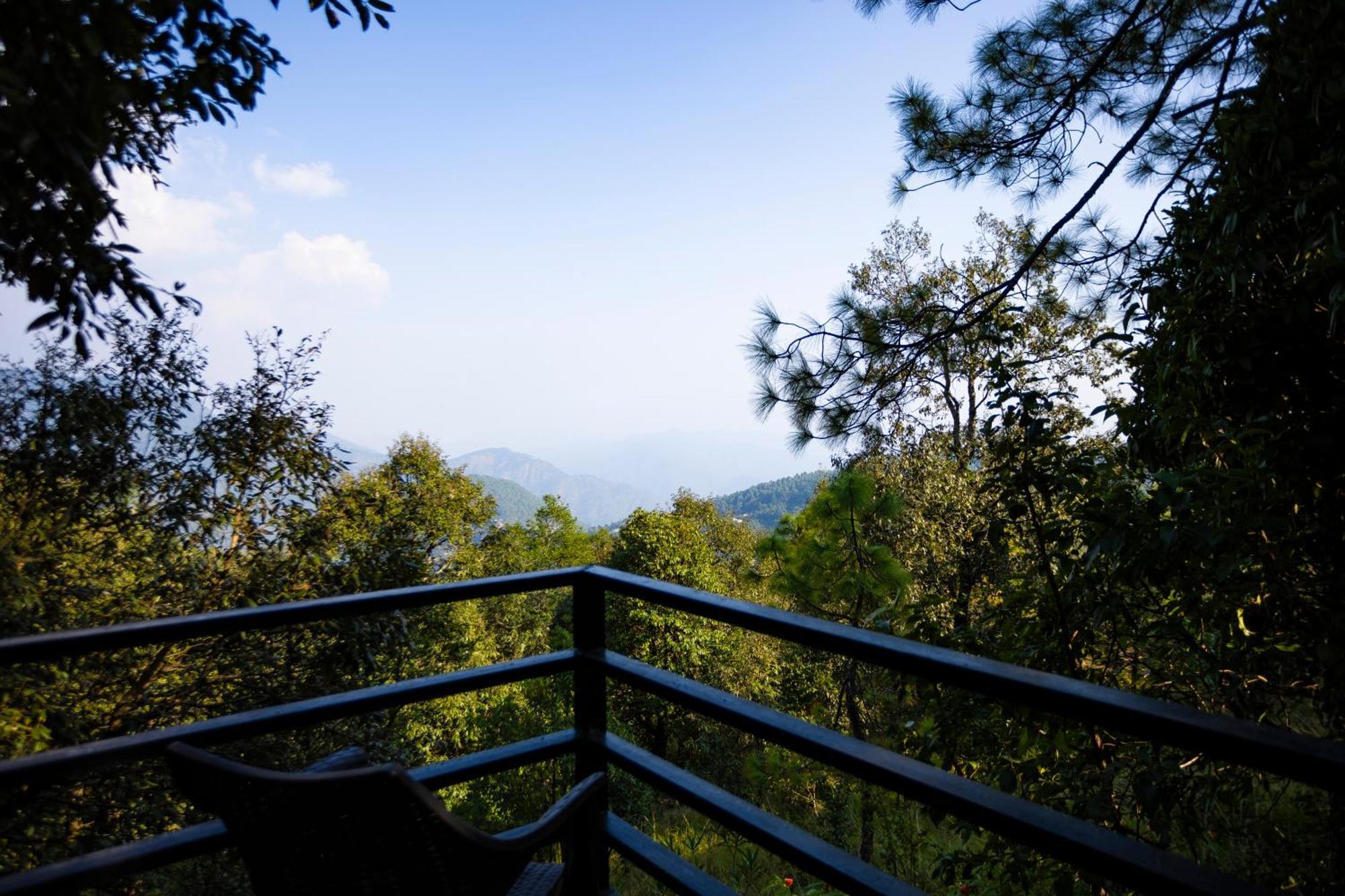 Dunagiri Retreat Dwarahat Екстериор снимка