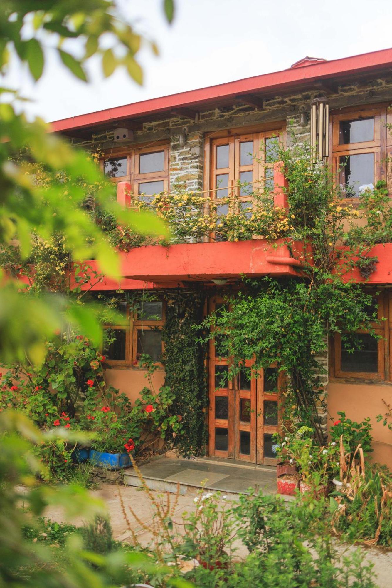 Dunagiri Retreat Dwarahat Екстериор снимка