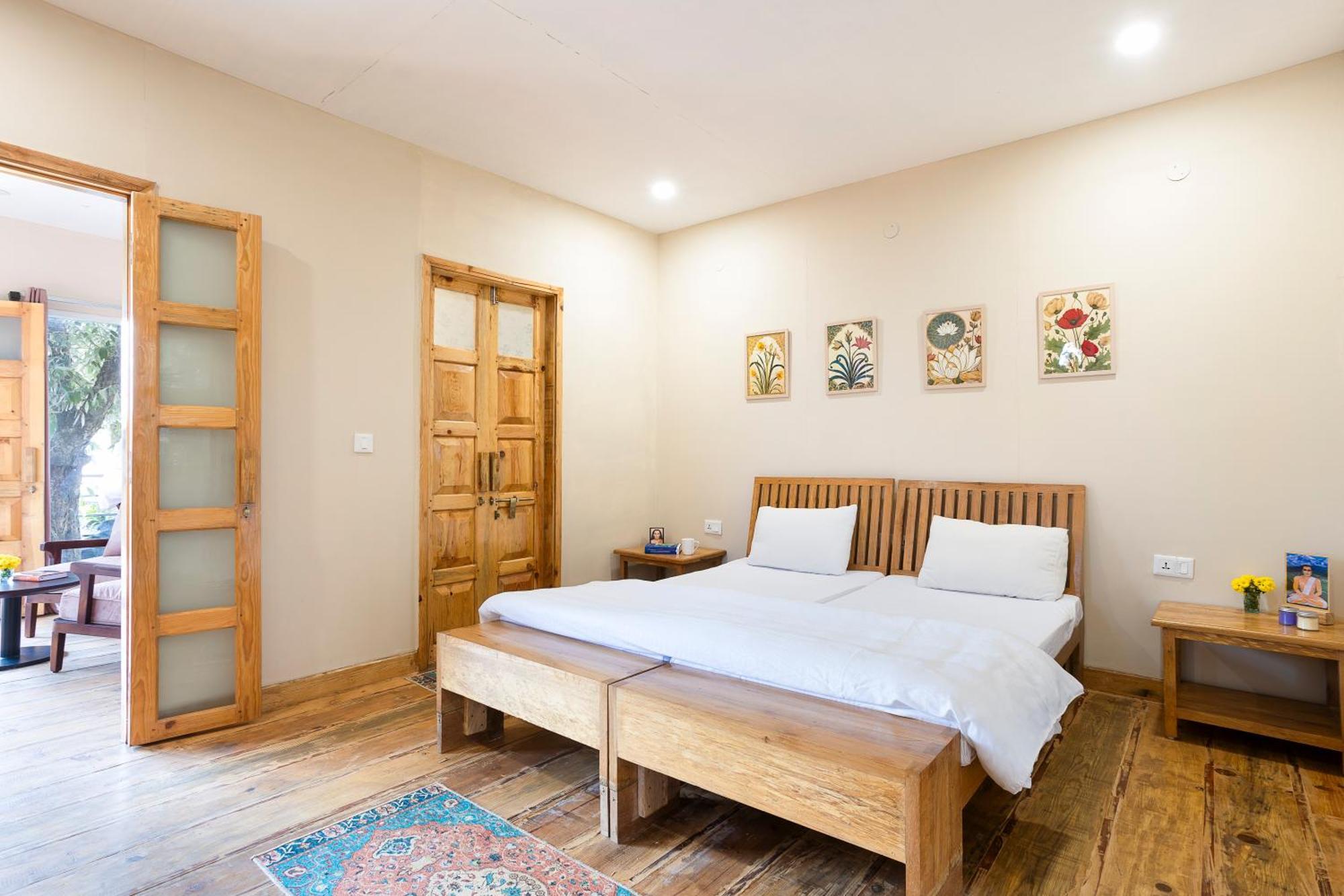 Dunagiri Retreat Dwarahat Екстериор снимка