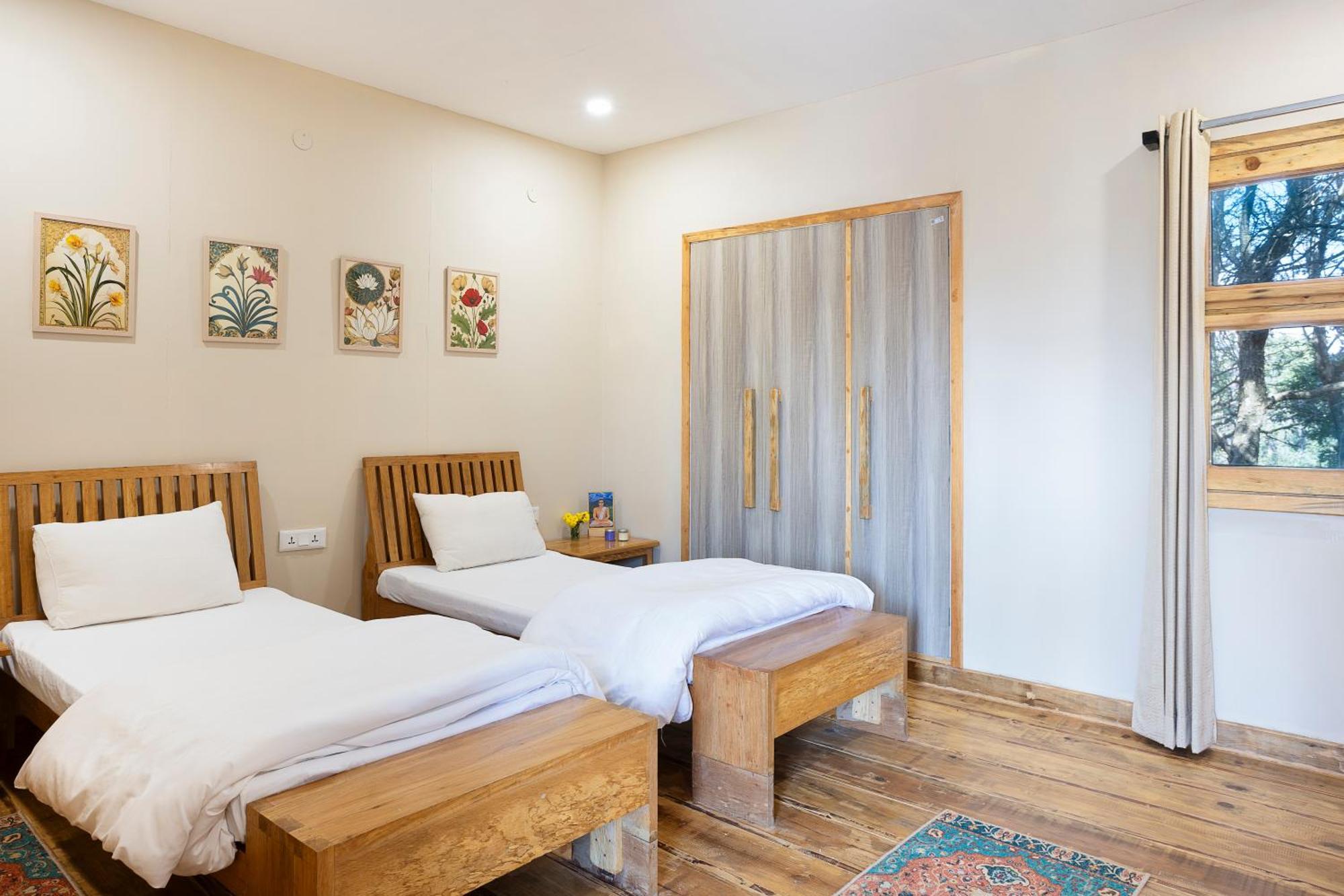 Dunagiri Retreat Dwarahat Екстериор снимка
